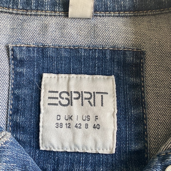Classic Jean Jacket-- Esprit sz 8 - Picture 3 of 5